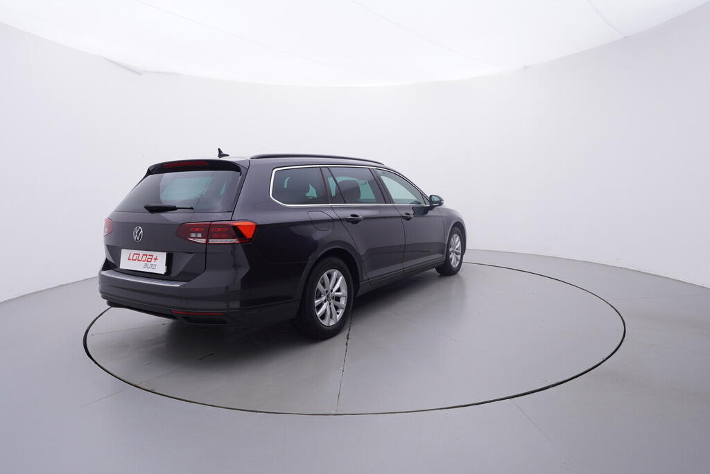 OV190V10582_14.webp_PASSAT Business 2.0 TDI 110 kW automat