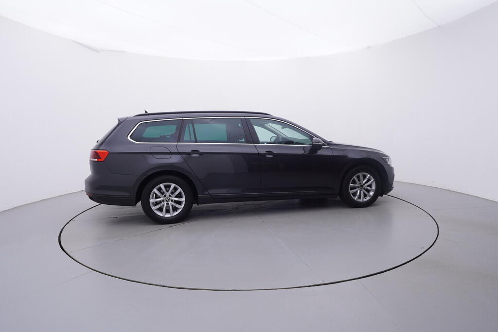 OV190V10582_15.webp_PASSAT Business 2.0 TDI 110 kW automat