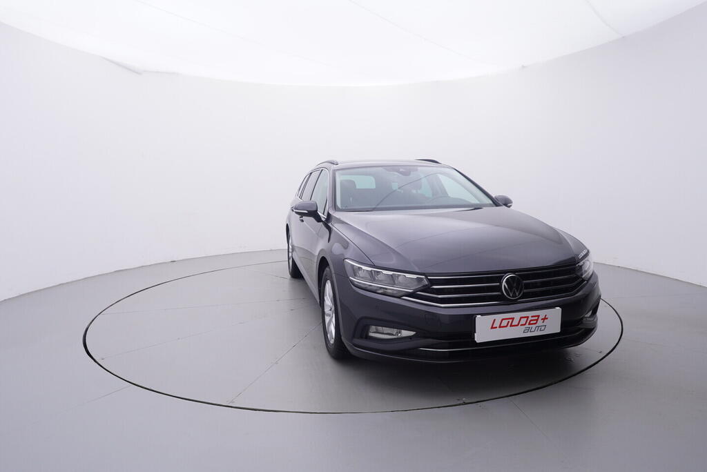 OV190V10582_17.webp_PASSAT Business 2.0 TDI 110 kW automat