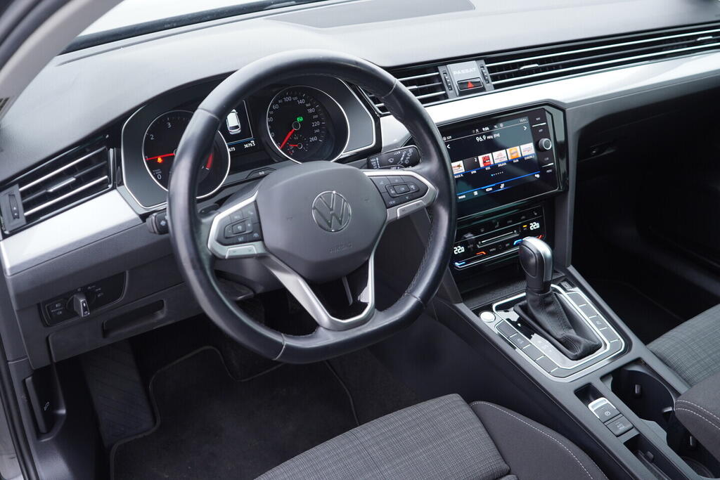 OV190V10582_22.webp_PASSAT Business 2.0 TDI 110 kW automat
