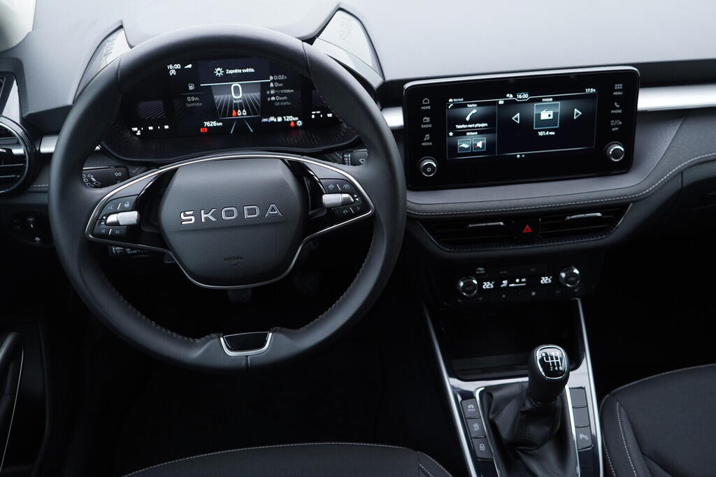 OV190V10584_27.webp_FABIA Top Selection 1.0 TSI 85 kW manuál, DPH