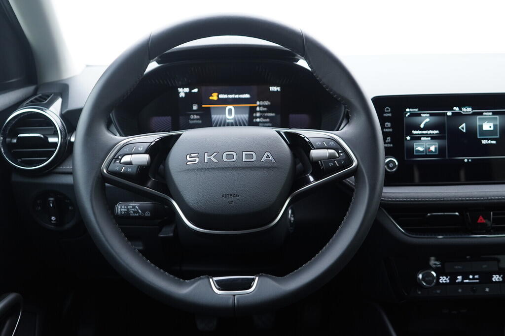 OV190V10584_28.webp_FABIA Top Selection 1.0 TSI 85 kW manuál, DPH