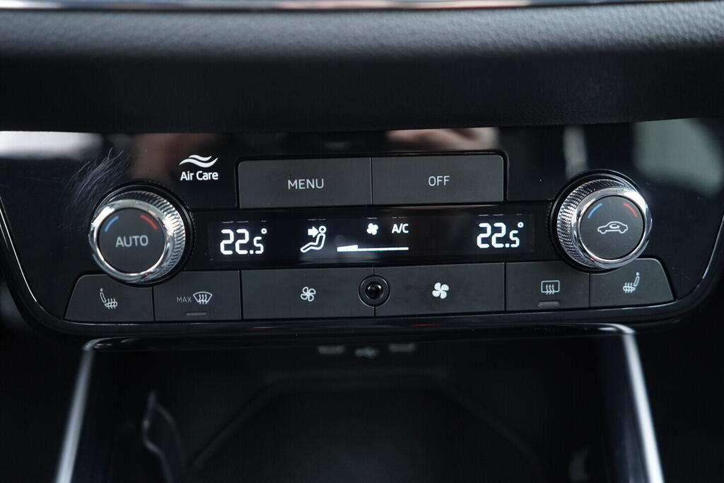 OV190V10584_32.webp_FABIA Top Selection 1.0 TSI 85 kW manuál, DPH