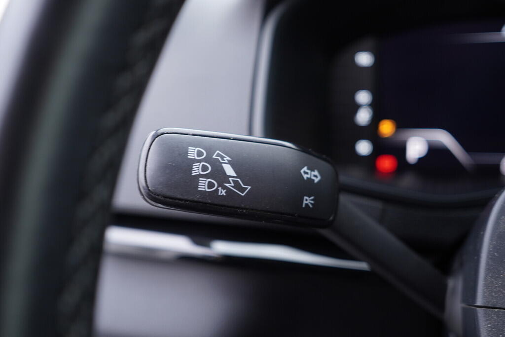 OV190V10587_23.webp_KAROQ Style 2.0 TDI 110 kW automat, DPH