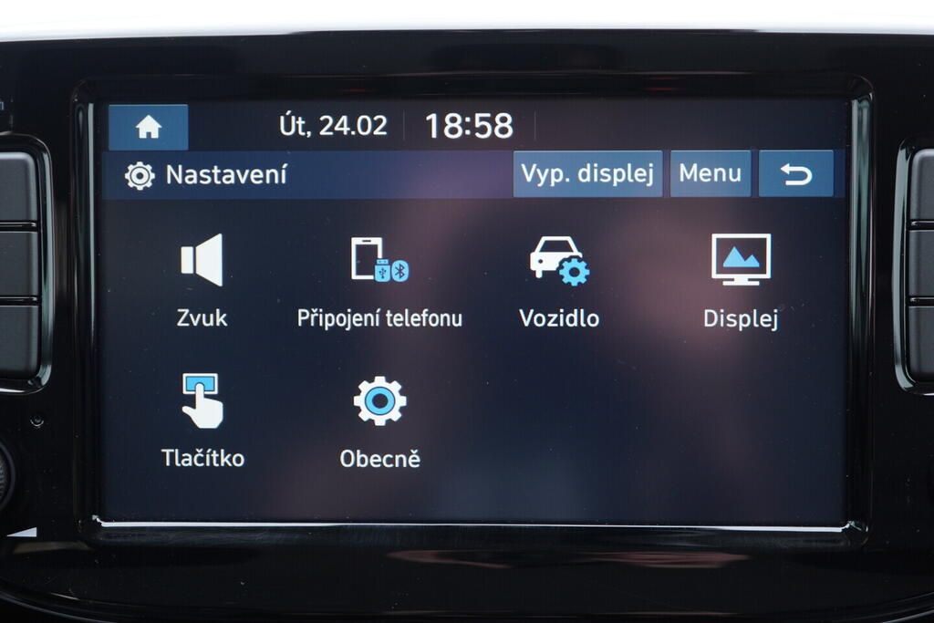 OV190V10588_27.webp_I30 Comfort 1.6  85 kW manuál, DPH