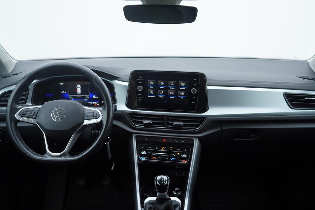 OV190V10589_25.webp_T-ROC Life 1.5 TSI 110 kW manuál