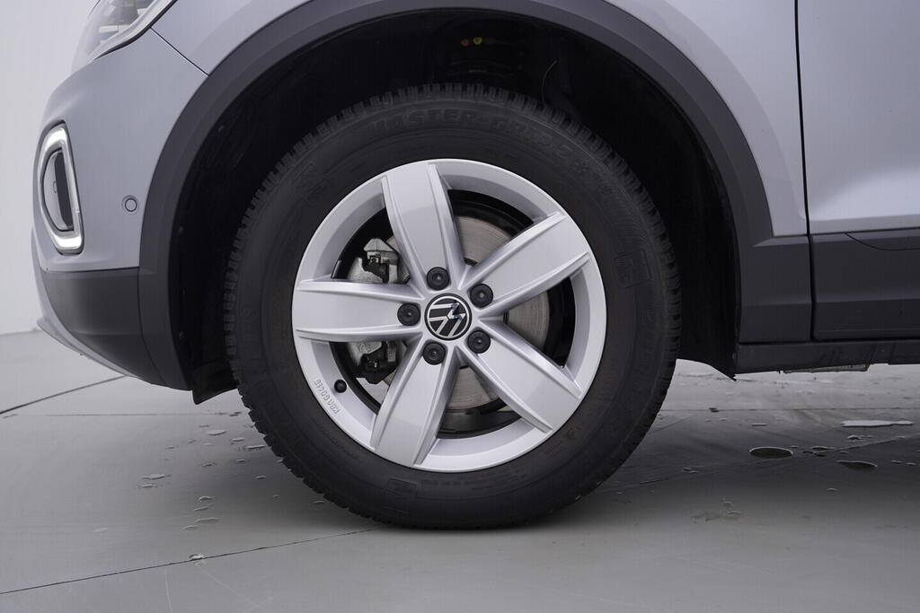 OV190V10589_38.webp_T-ROC Life 1.5 TSI 110 kW manuál