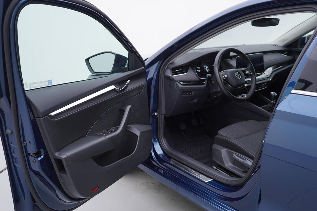 OV190V10590_18.webp_OCTAVIA Style 2.0 TDI 110 kW manuál, DPH