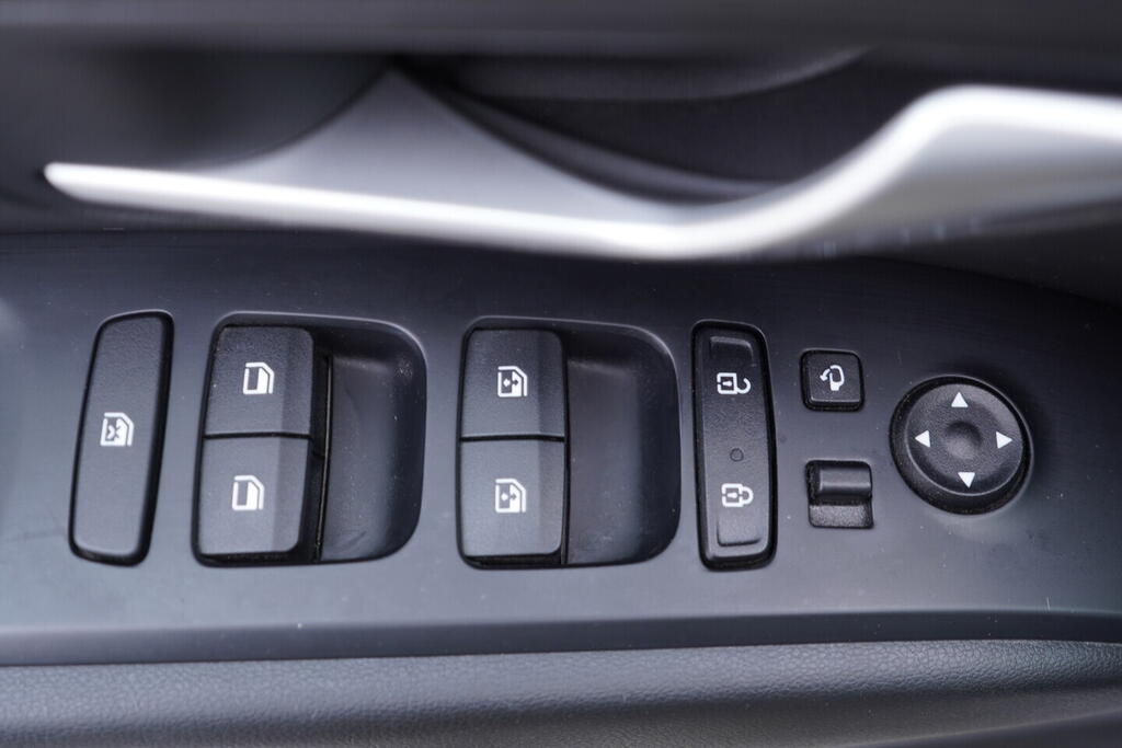 OV190V10592_20.webp_TUCSON Style 1.6 T-GDI 110 kW manuál