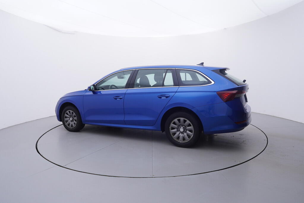 OV190V10593_12.webp_OCTAVIA Style 2.0 TDI 110 kW automat, DPH