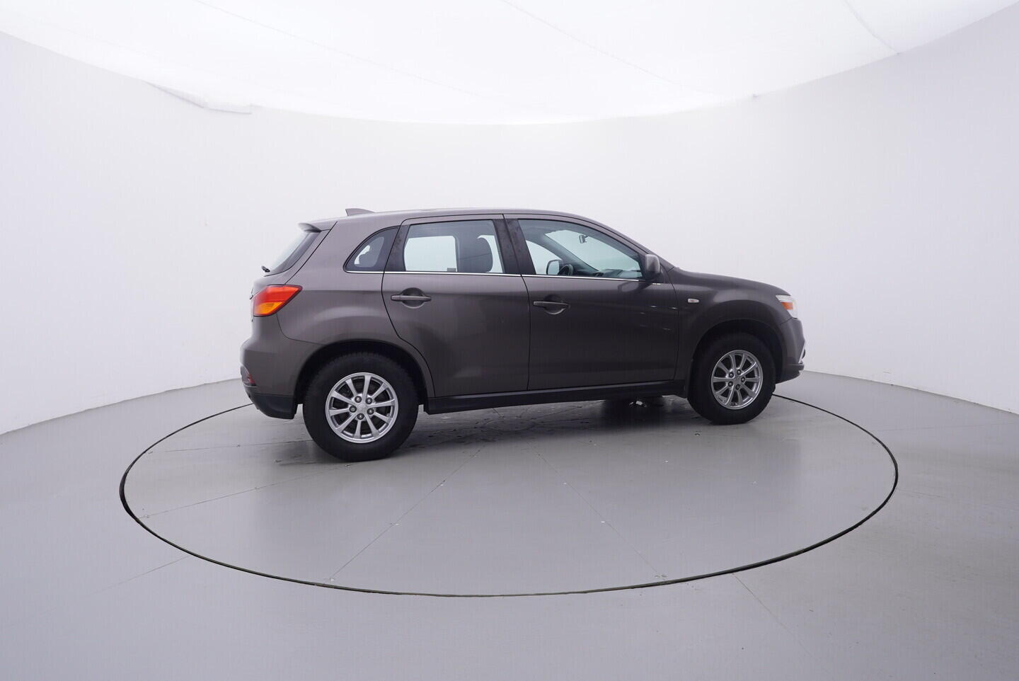 OV190V10596_15.webp_ASX  1.6  86 kW manuál