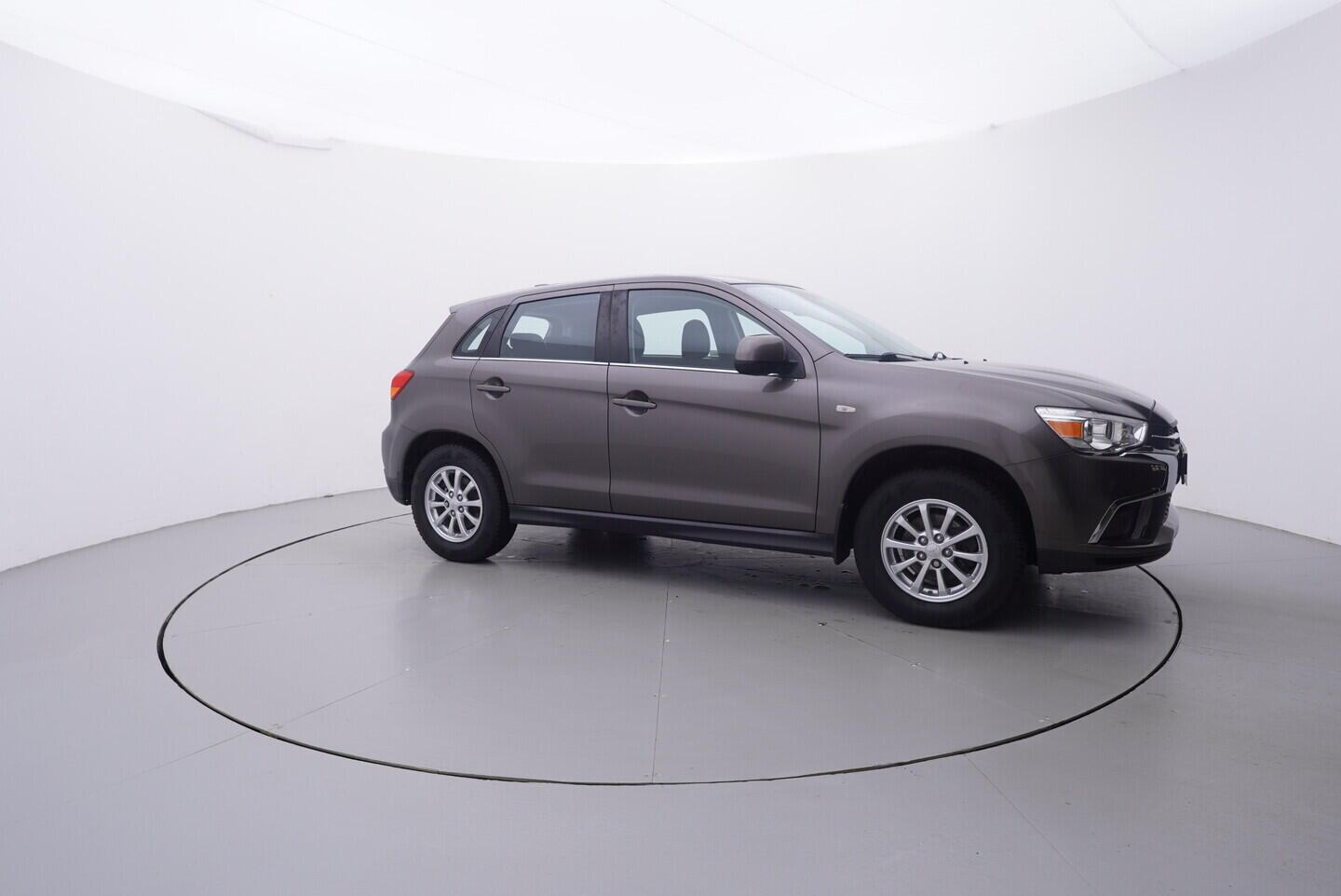 OV190V10596_16.webp_ASX  1.6  86 kW manuál