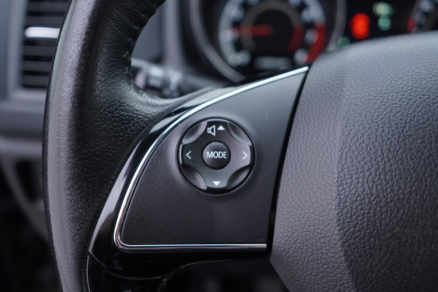 OV190V10596_25.webp_ASX  1.6  86 kW manuál