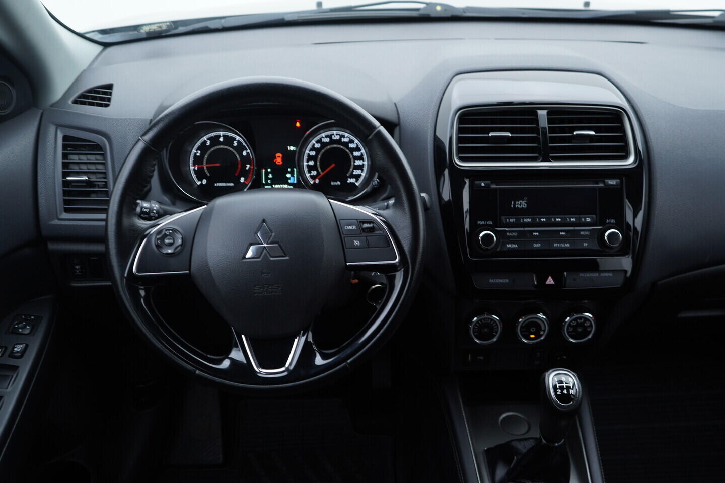 OV190V10596_28.webp_ASX  1.6  86 kW manuál