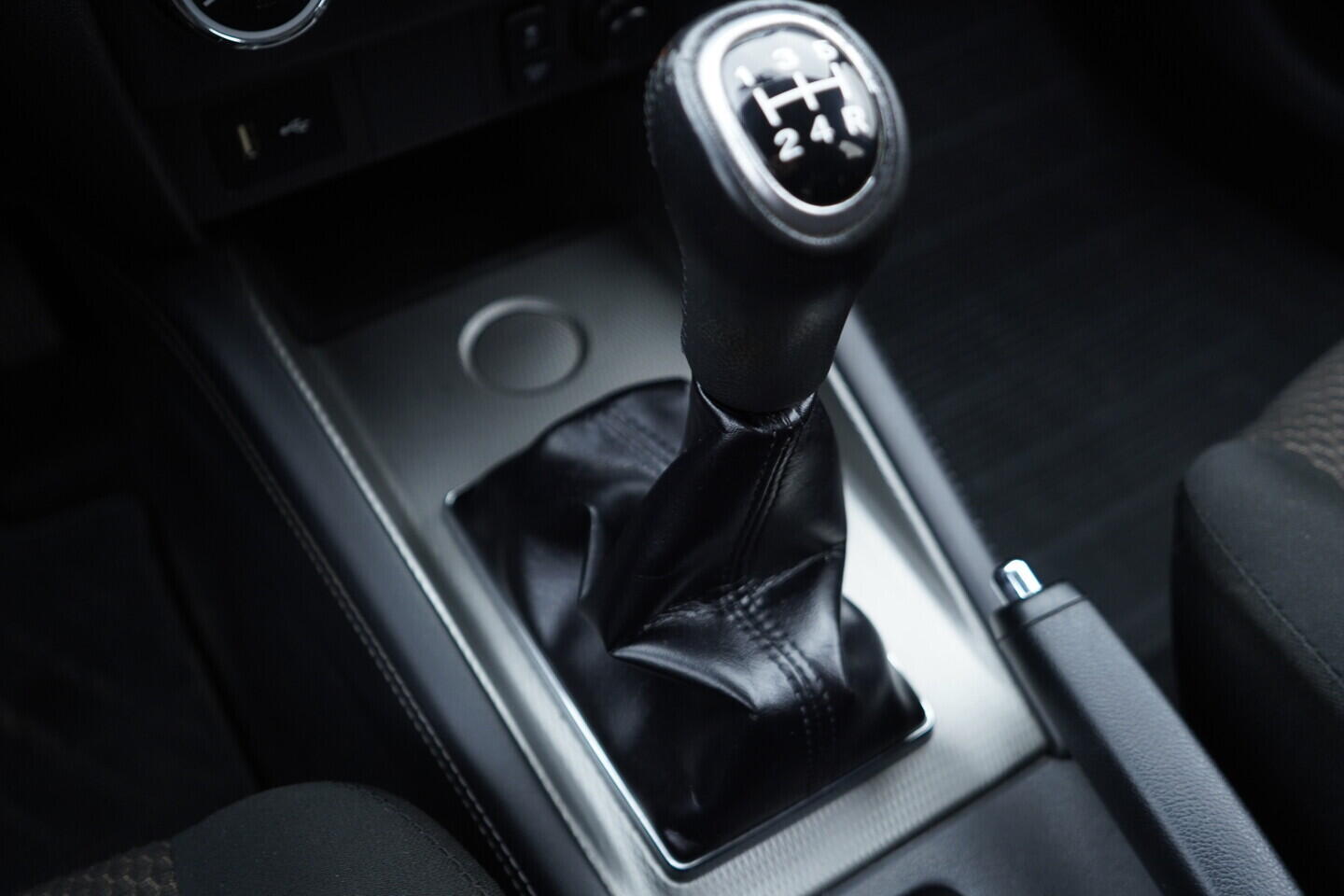 OV190V10596_33.webp_ASX  1.6  86 kW manuál