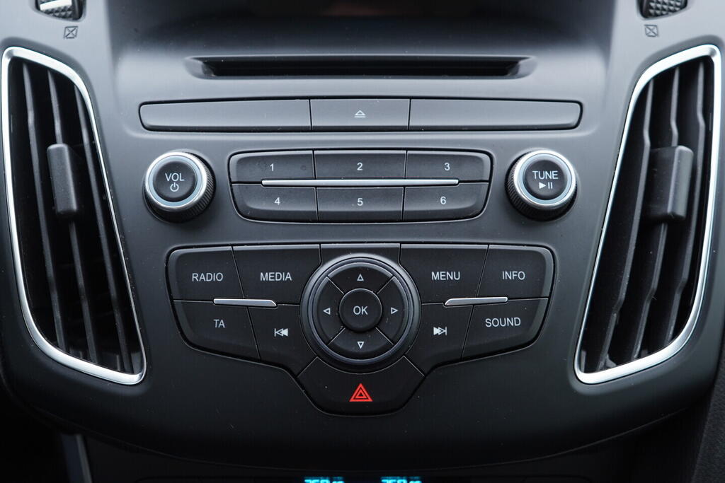 OV190V10597_27.webp_FOCUS Trend 1.0 EcoBoost 92 kW manuál