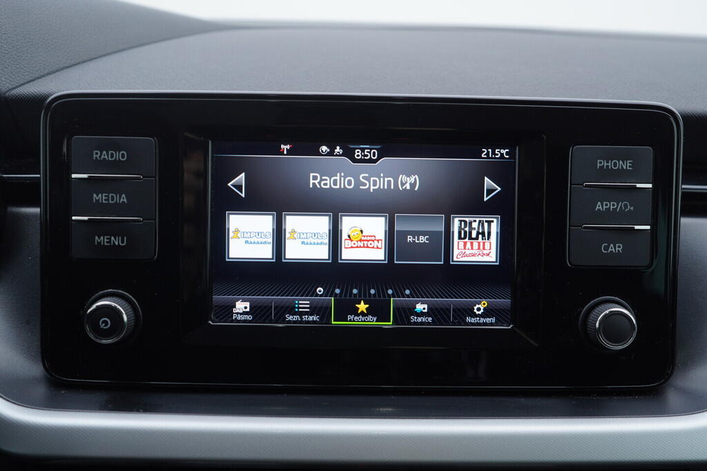 OV190V10598_27.webp_SCALA Ambition 1.0 TSI 81 kW manuál, DPH