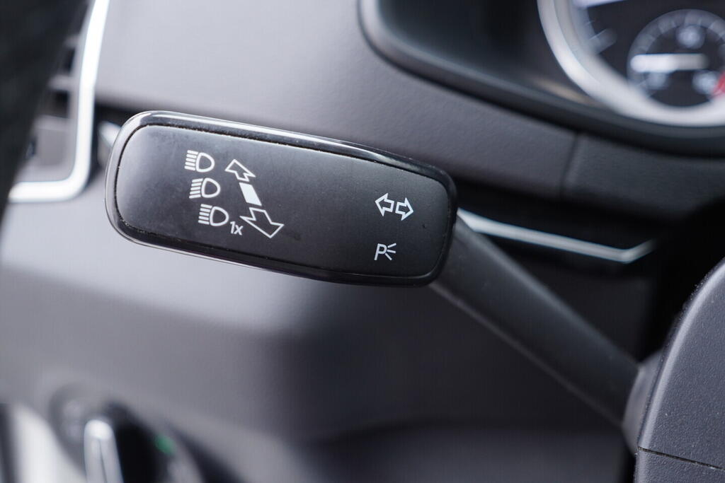 OV190V10602_23.webp_KAROQ  1.5 TSI 110 kW automat