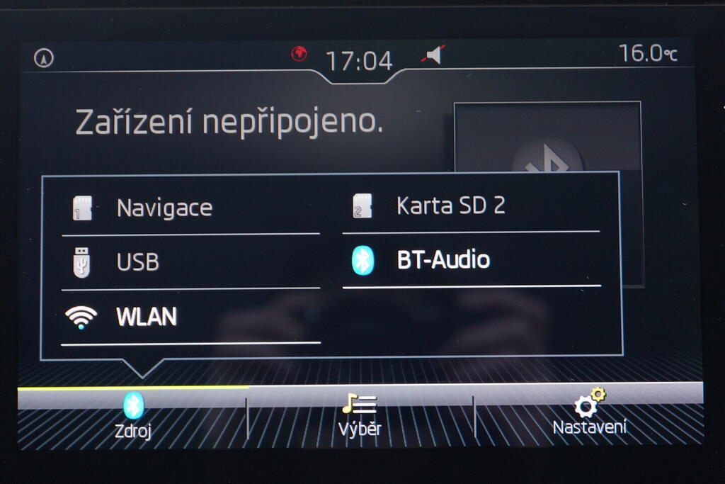 OV190V10602_30.webp_KAROQ  1.5 TSI 110 kW automat