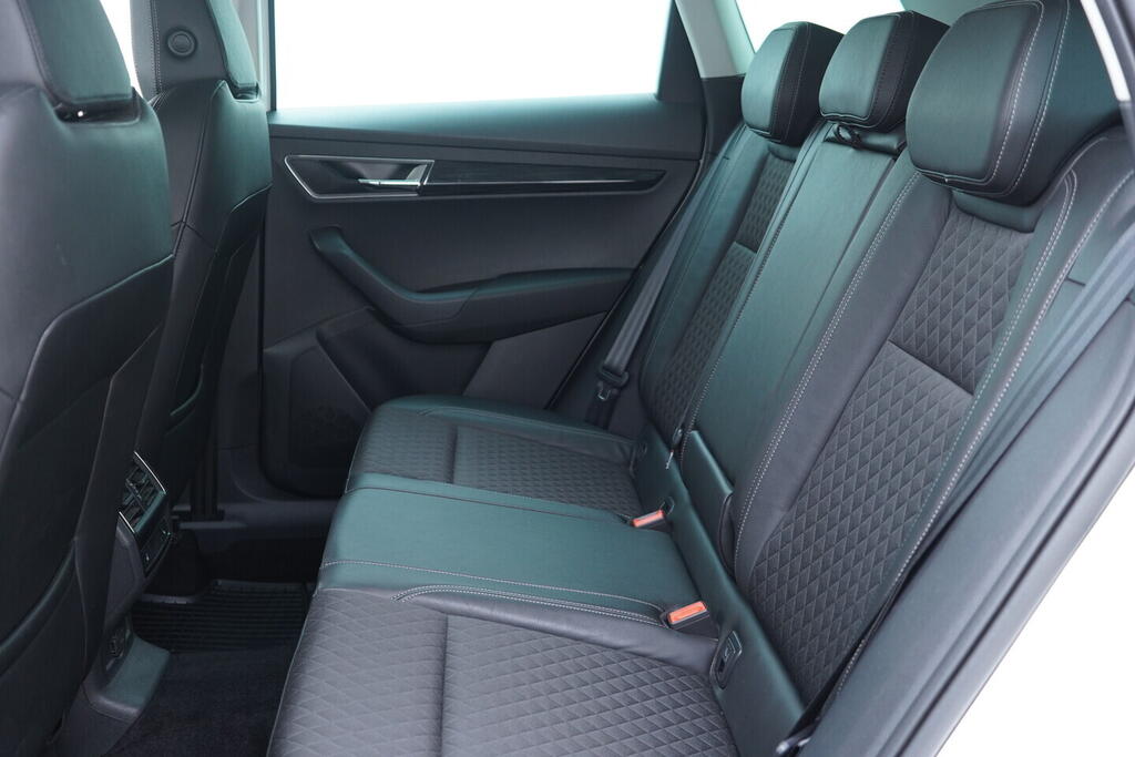 OV190V10602_38.webp_KAROQ  1.5 TSI 110 kW automat