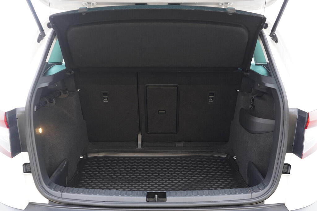 OV190V10602_39.webp_KAROQ  1.5 TSI 110 kW automat