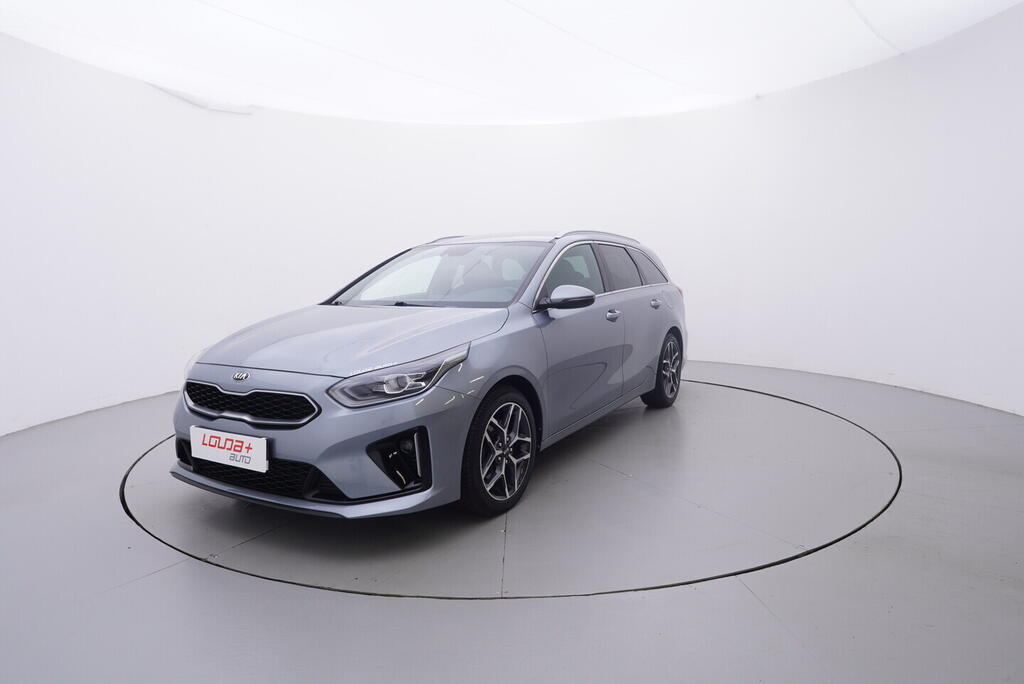 OV190V10603_10.webp_CEED GT-line 1.5 T-GDi 117 kW manuál