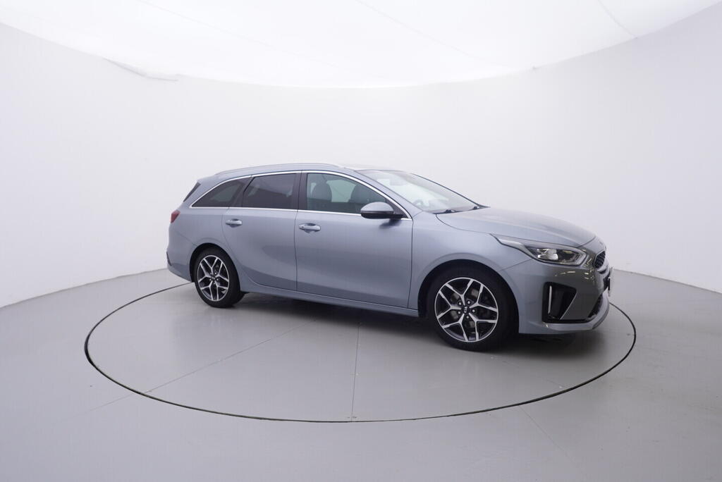 OV190V10603_16.webp_CEED GT-line 1.5 T-GDi 117 kW manuál