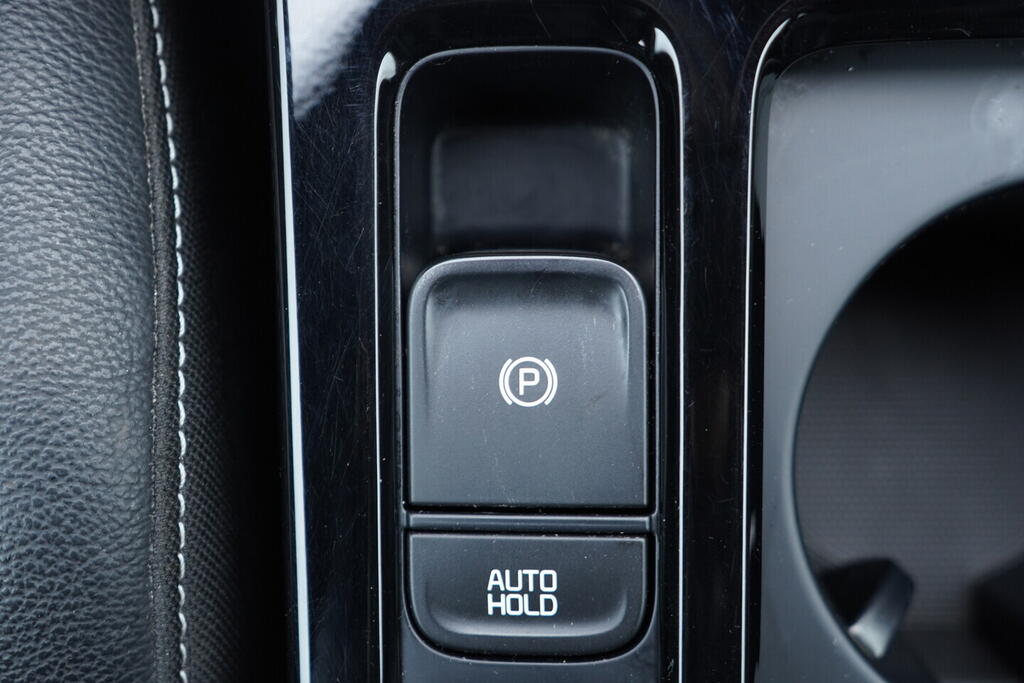 OV190V10603_38.webp_CEED GT-line 1.5 T-GDi 117 kW manuál