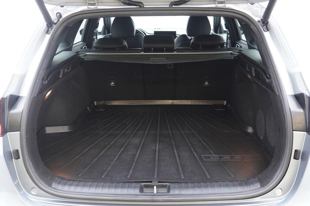 OV190V10603_43.webp_CEED GT-line 1.5 T-GDi 117 kW manuál