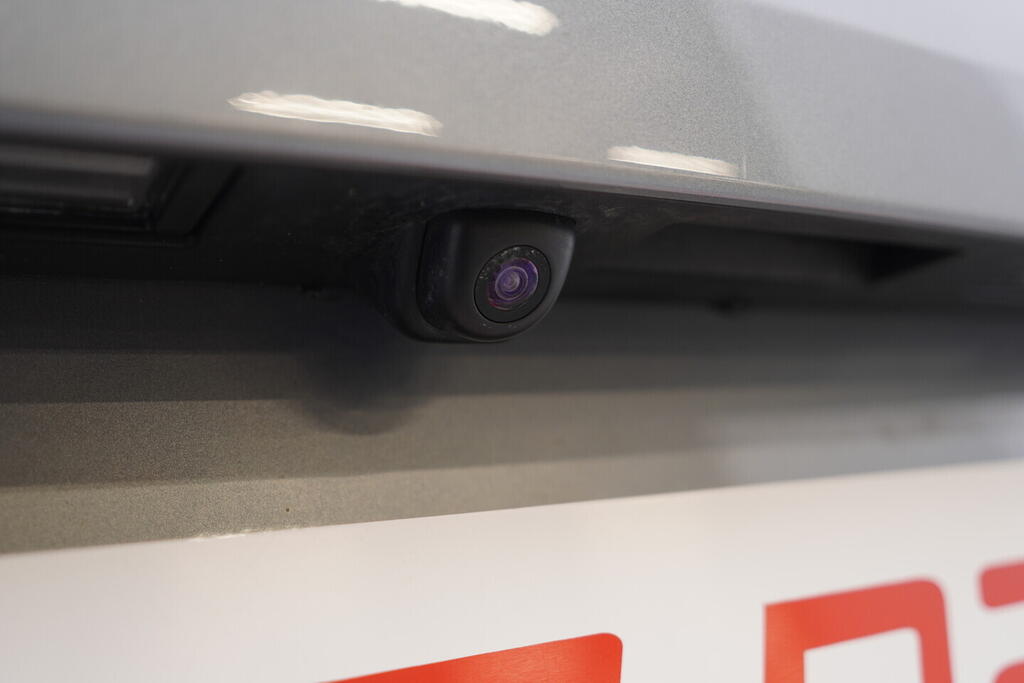 OV190V10603_47.webp_CEED GT-line 1.5 T-GDi 117 kW manuál