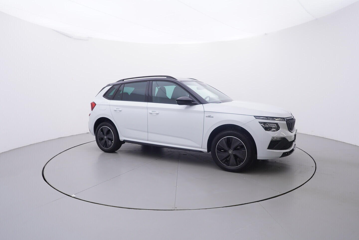 OV190V10605_16.webp_KAMIQ Monte Carlo 1.0 TSI 85 kW manuál, DPH