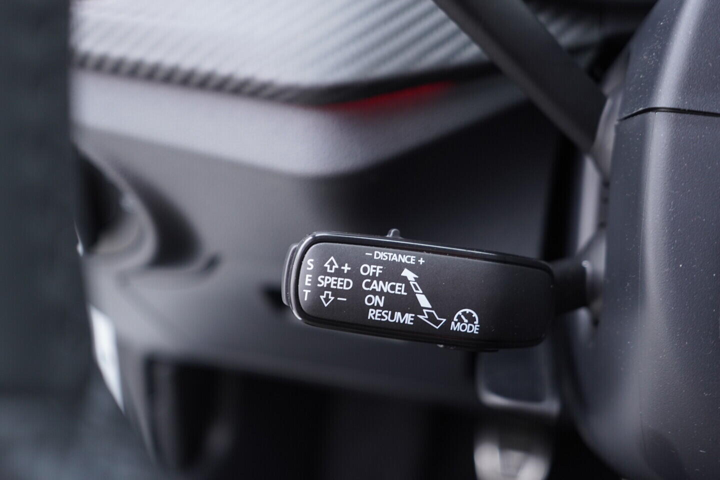 OV190V10605_24.webp_KAMIQ Monte Carlo 1.0 TSI 85 kW manuál, DPH