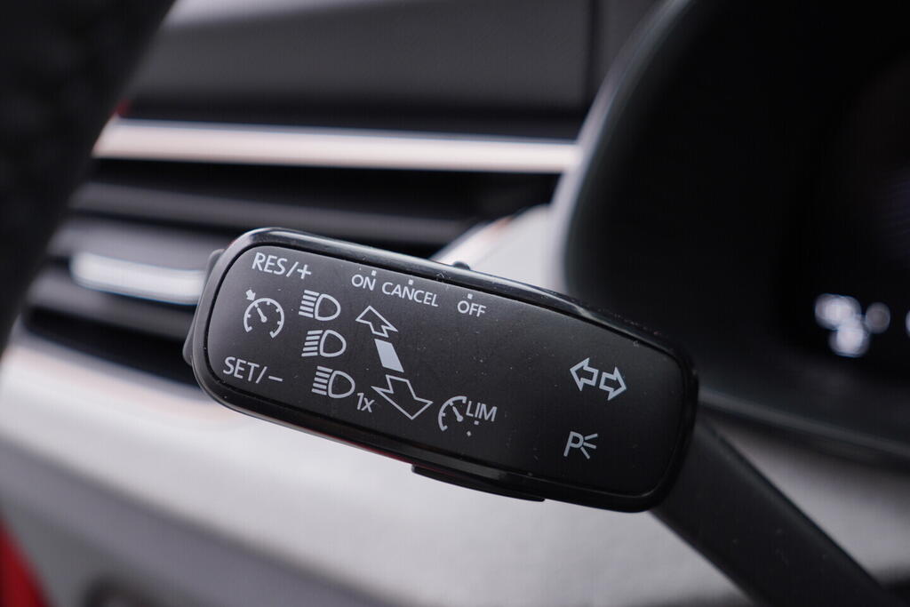 OV190V10608_23.webp_SCALA Top Selection 1.0 TSI 85 kW automat, DPH