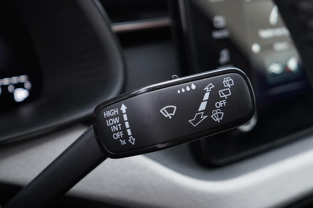 OV190V10608_24.webp_SCALA Top Selection 1.0 TSI 85 kW automat, DPH