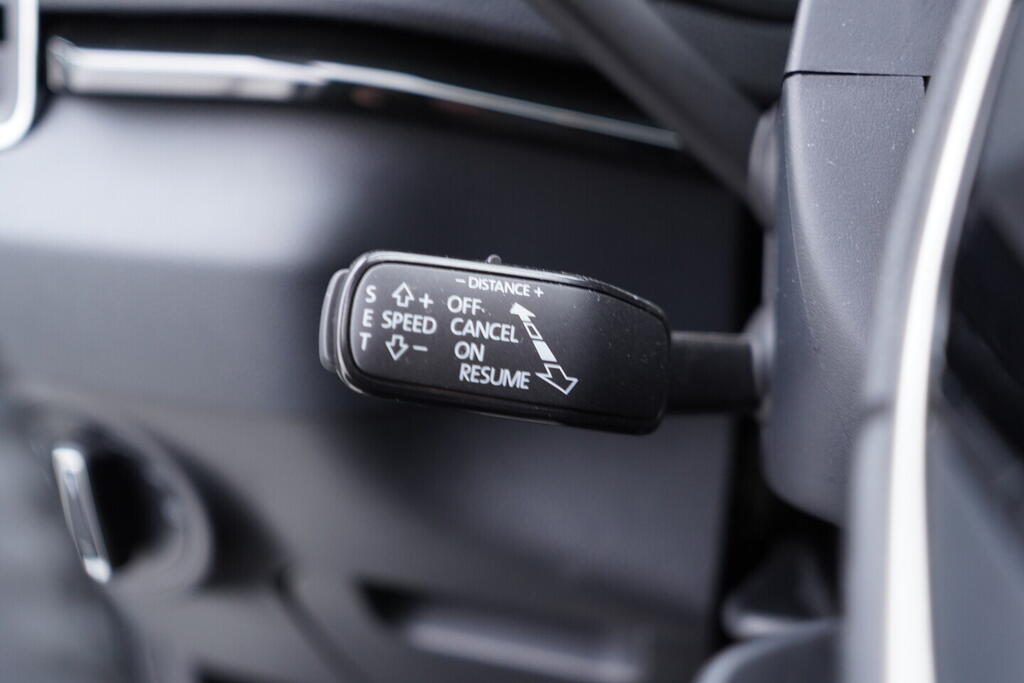 OV190V10611_24.webp_KAROQ Selection 1.5 TSI 110 kW automat, DPH