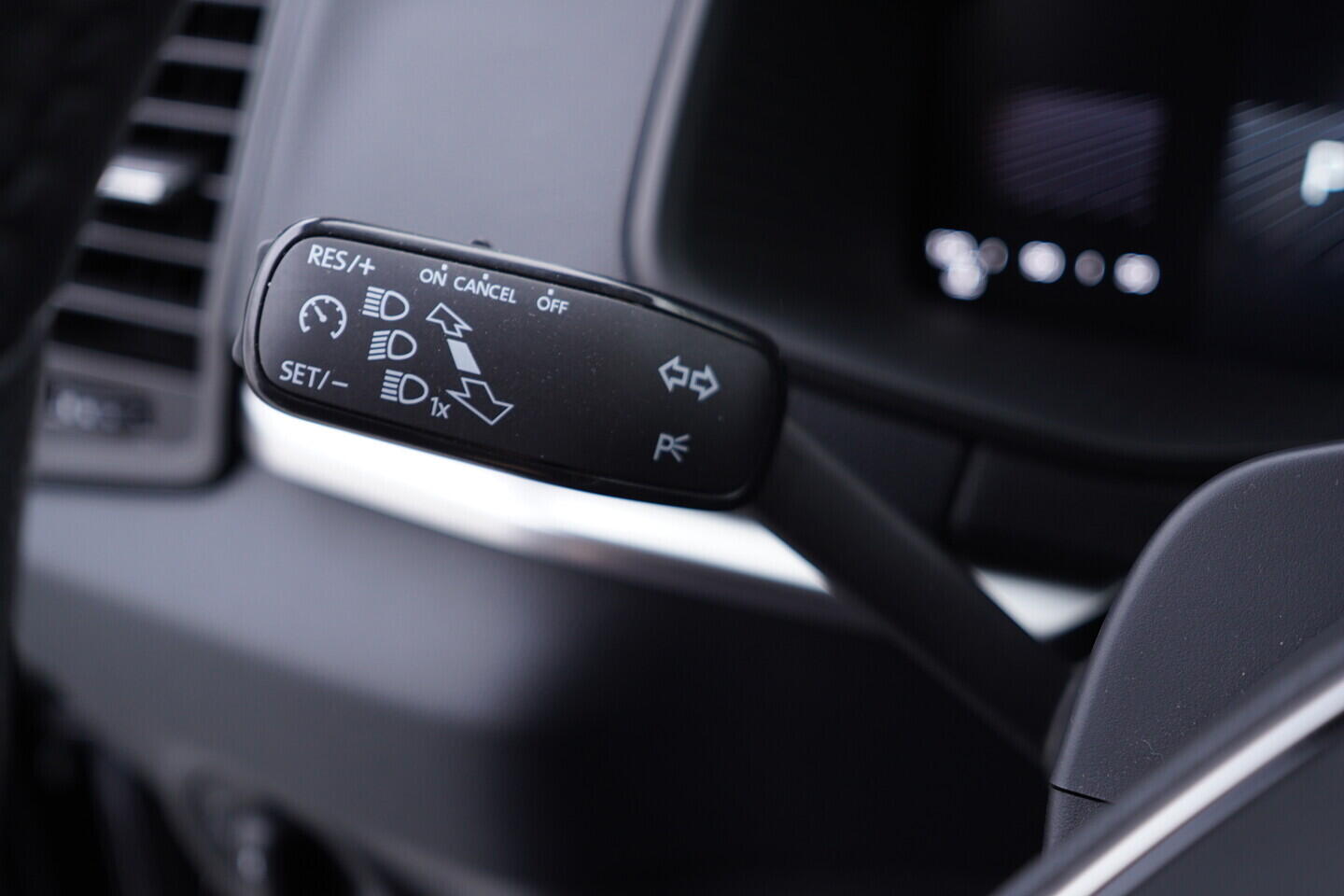 OV190V10613_23.webp_KAROQ Selection 1.5 TSI 110 kW automat, DPH