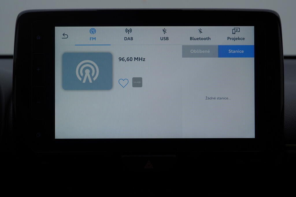 OV190V10614_29.webp_YARIS CROSS Adventure 1.5 Hybrid  68 kW automat