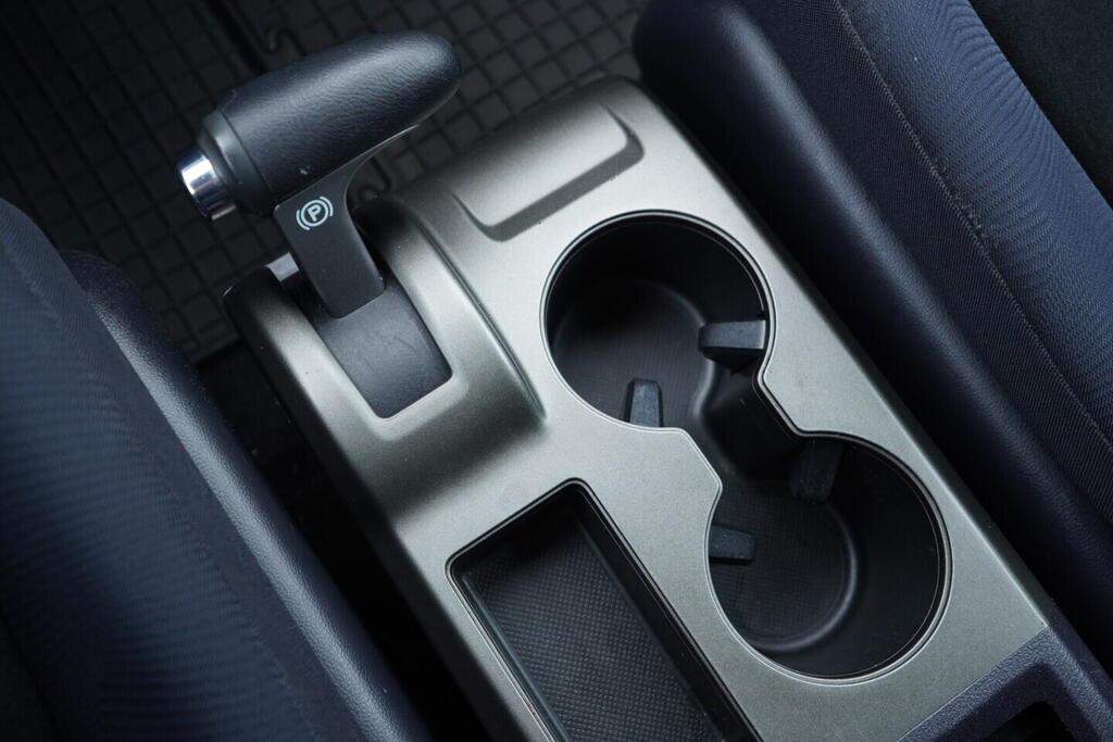 OV190V10616_33.webp_CRV Comfort 2.0 VTEC 110 kW manuál