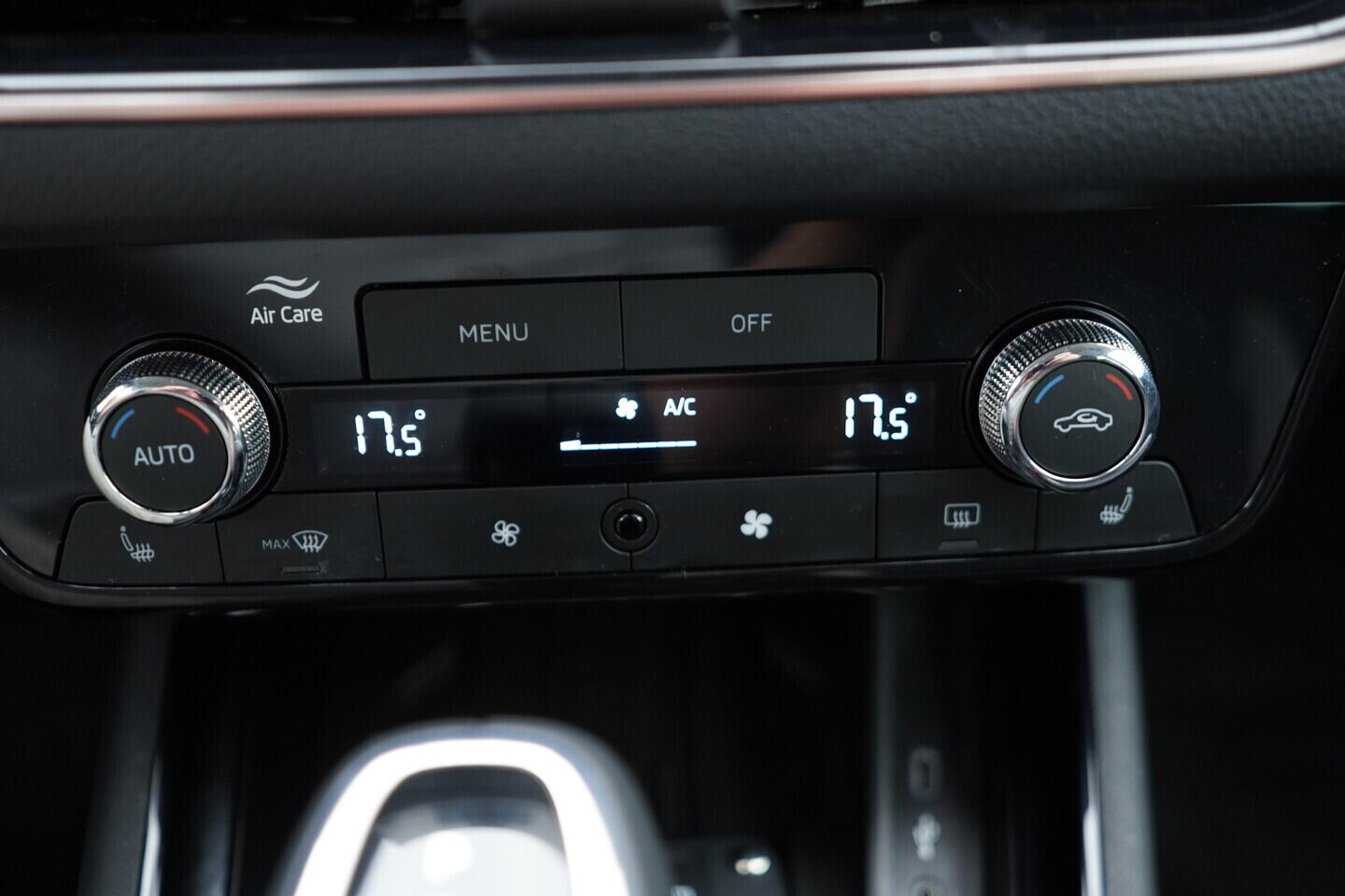 OV190V10619_34.webp_SCALA Top Selection 1.0 TSI 85 kW automat, DPH