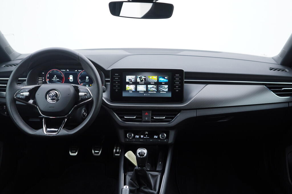 OV190V10620_25.webp_SCALA Monte Carlo 1.0  81 kW manuál, DPH