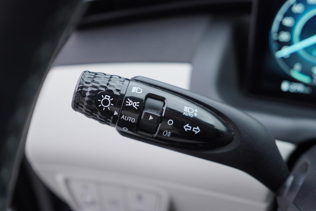 OV190V10624_26.webp_TUCSON Premium 1.6  132 kW automat