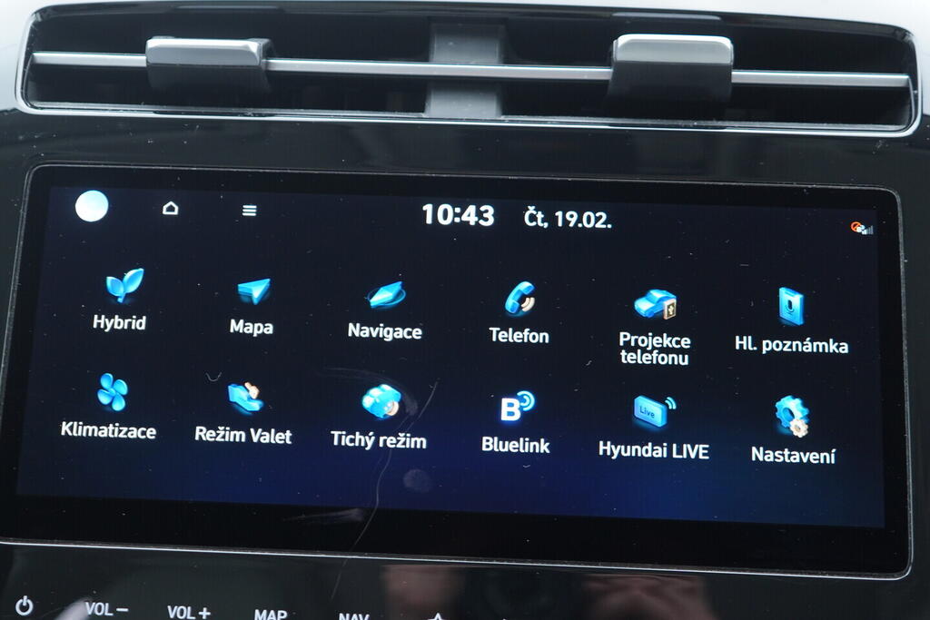 OV190V10624_30.webp_TUCSON Premium 1.6  132 kW automat