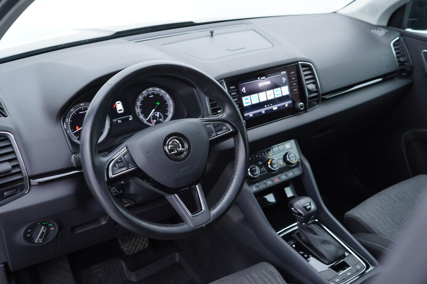 OV190V10628_21.webp_KAROQ Style 1.5 TSI 110 kW automat