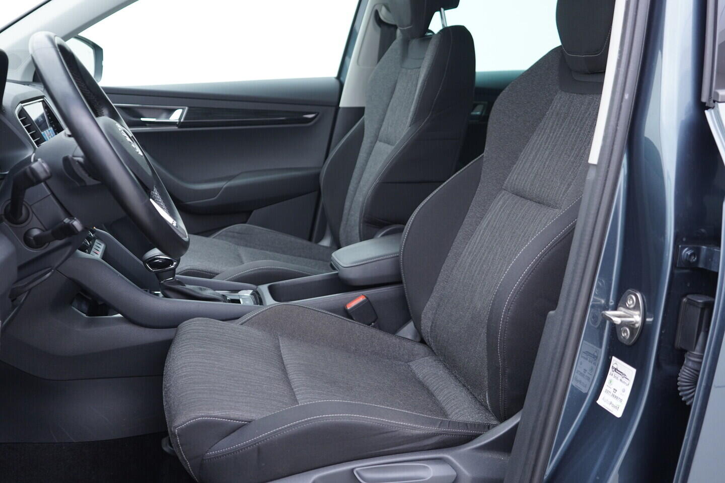 OV190V10628_22.webp_KAROQ Style 1.5 TSI 110 kW automat