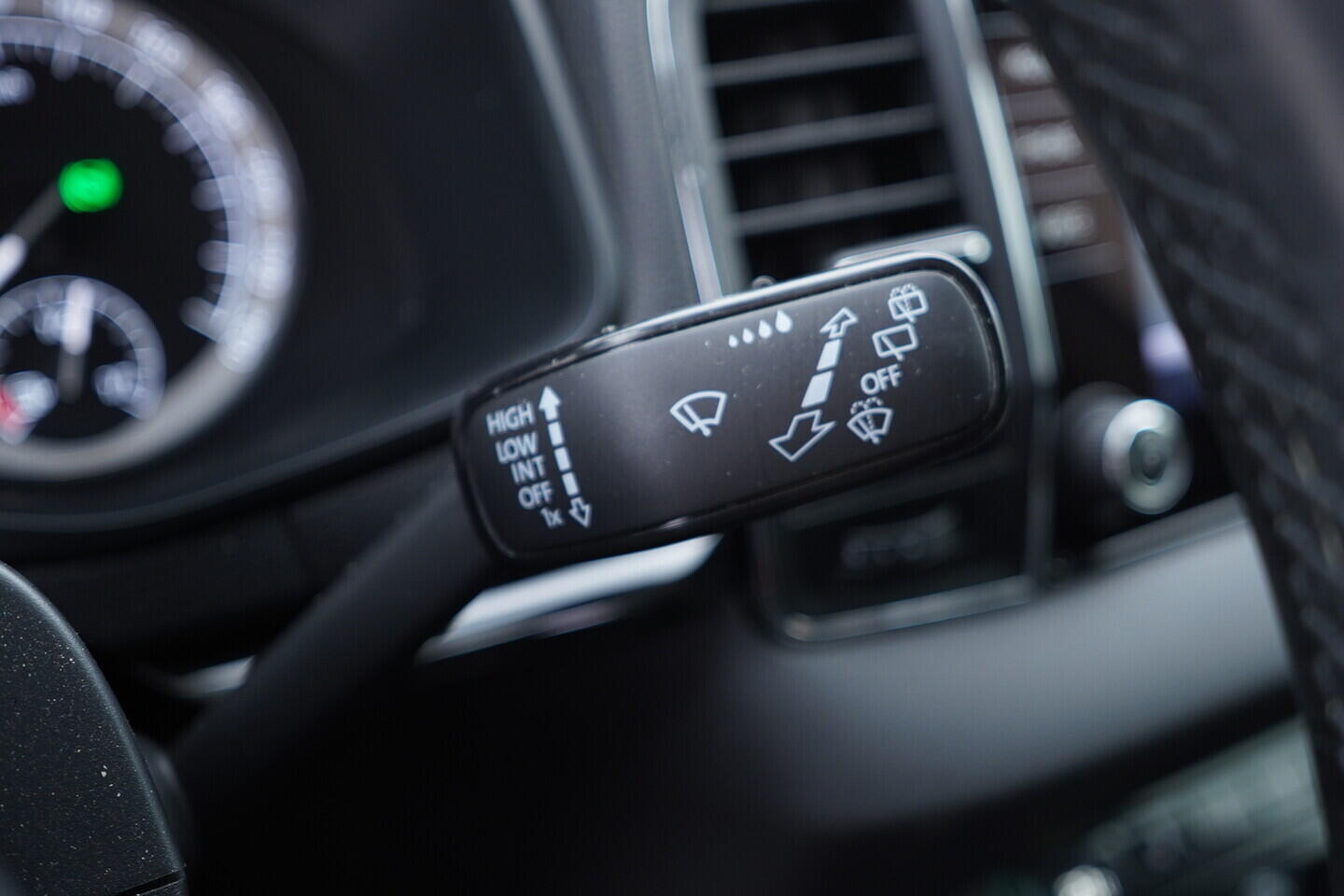 OV190V10628_24.webp_KAROQ Style 1.5 TSI 110 kW automat