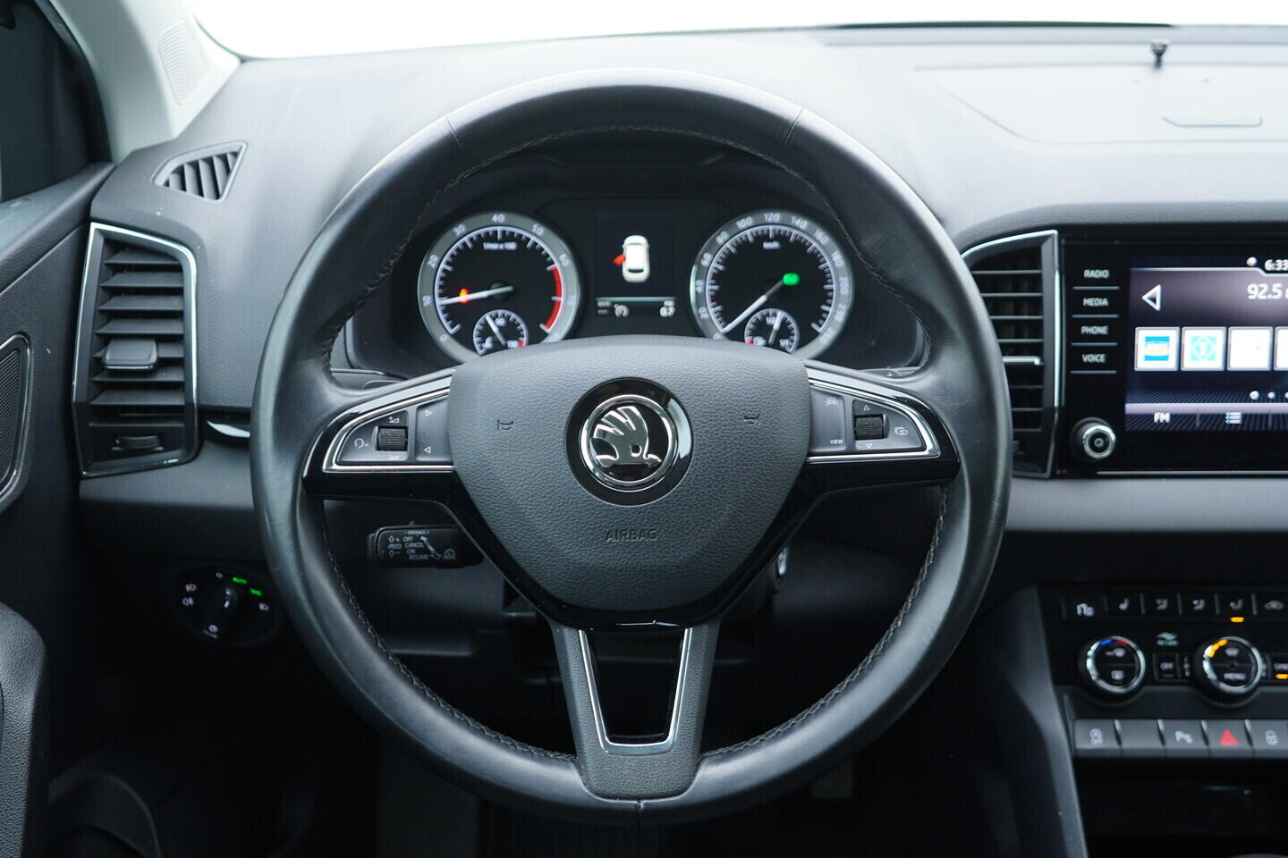 OV190V10628_28.webp_KAROQ Style 1.5 TSI 110 kW automat