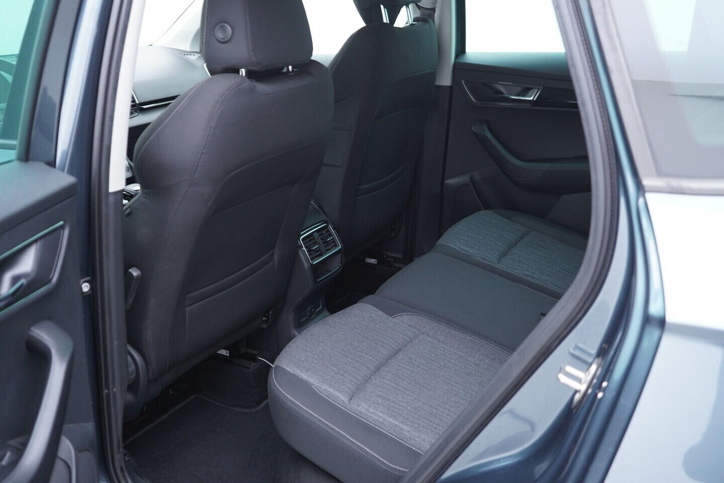 OV190V10628_35.webp_KAROQ Style 1.5 TSI 110 kW automat