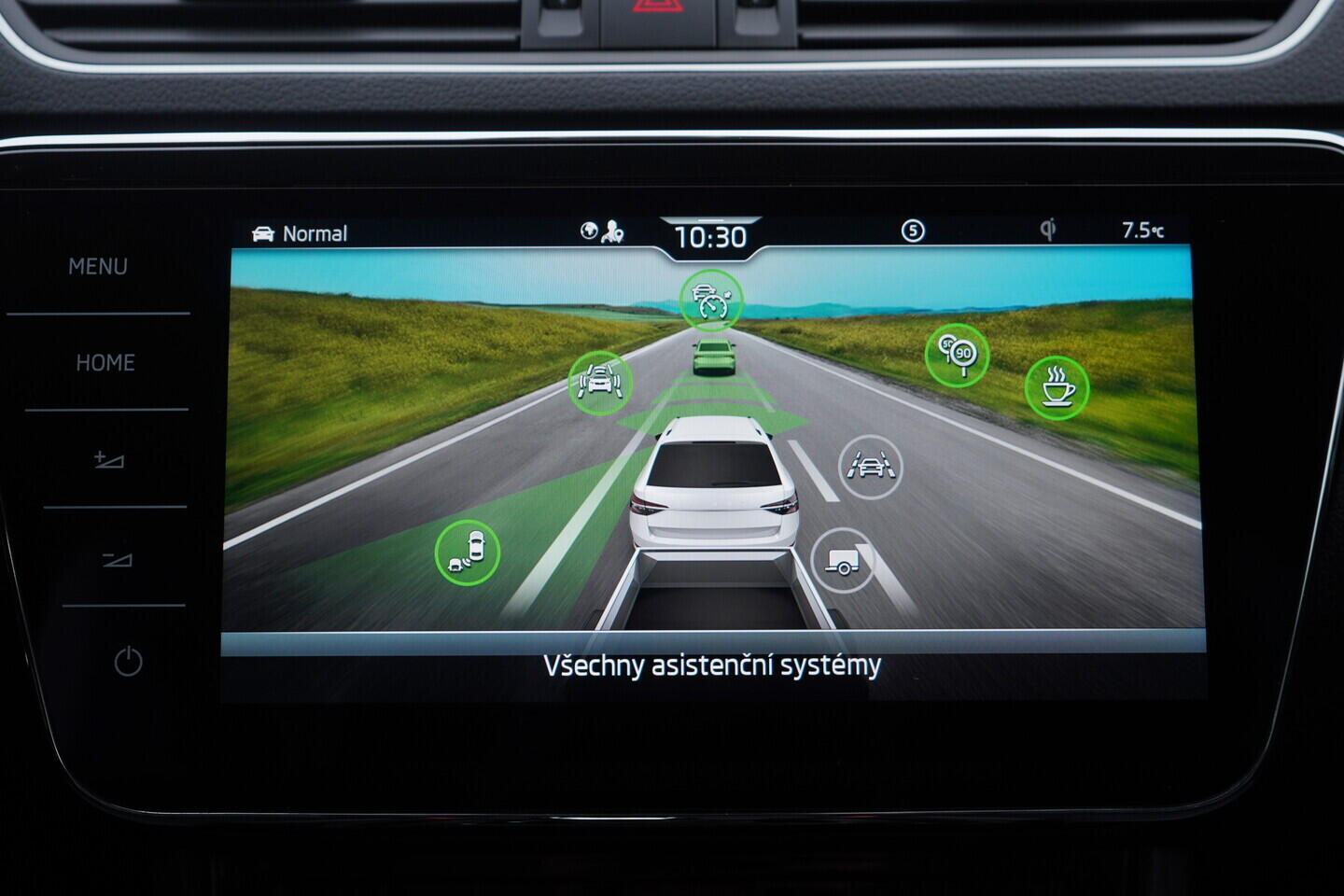 OV190V10630_32.webp_SUPERB  2.0 TDI 147 kW automat, DPH