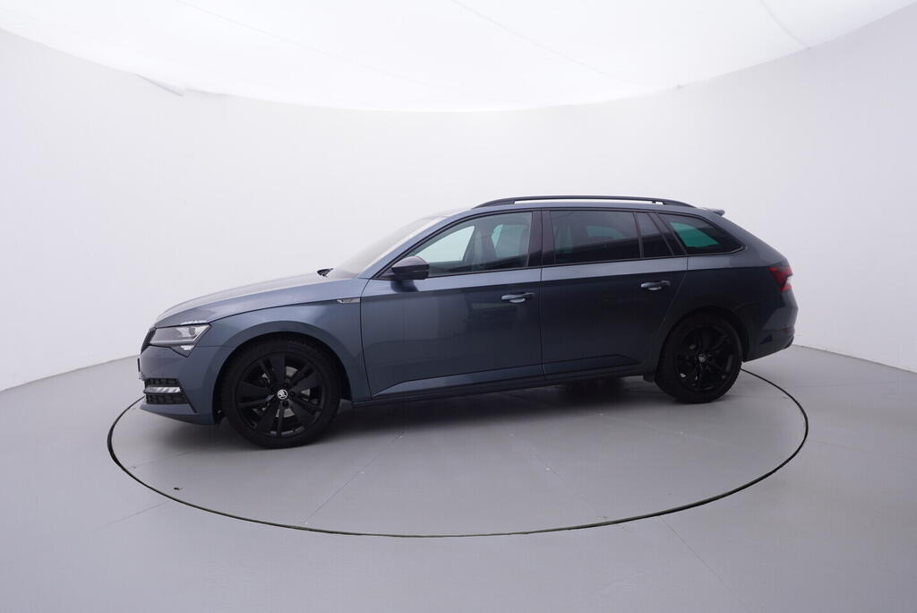 OV190V10631_11.webp_SUPERB  2.0 TDI 110 kW automat