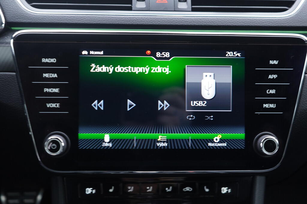 OV190V10631_32.webp_SUPERB  2.0 TDI 110 kW automat